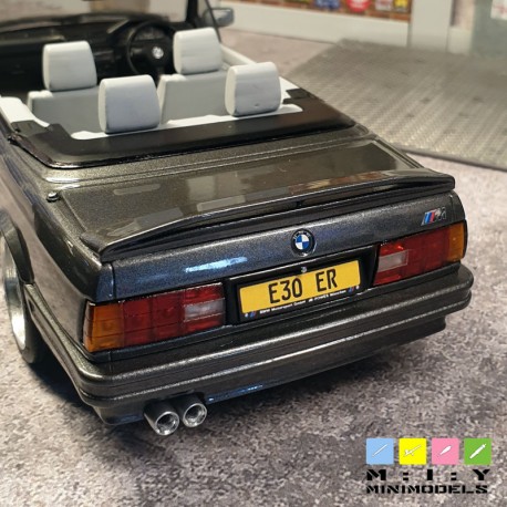 BMW E30 M tech 2 rear wing