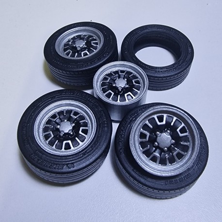 Ford Granada wide lip steel wheels